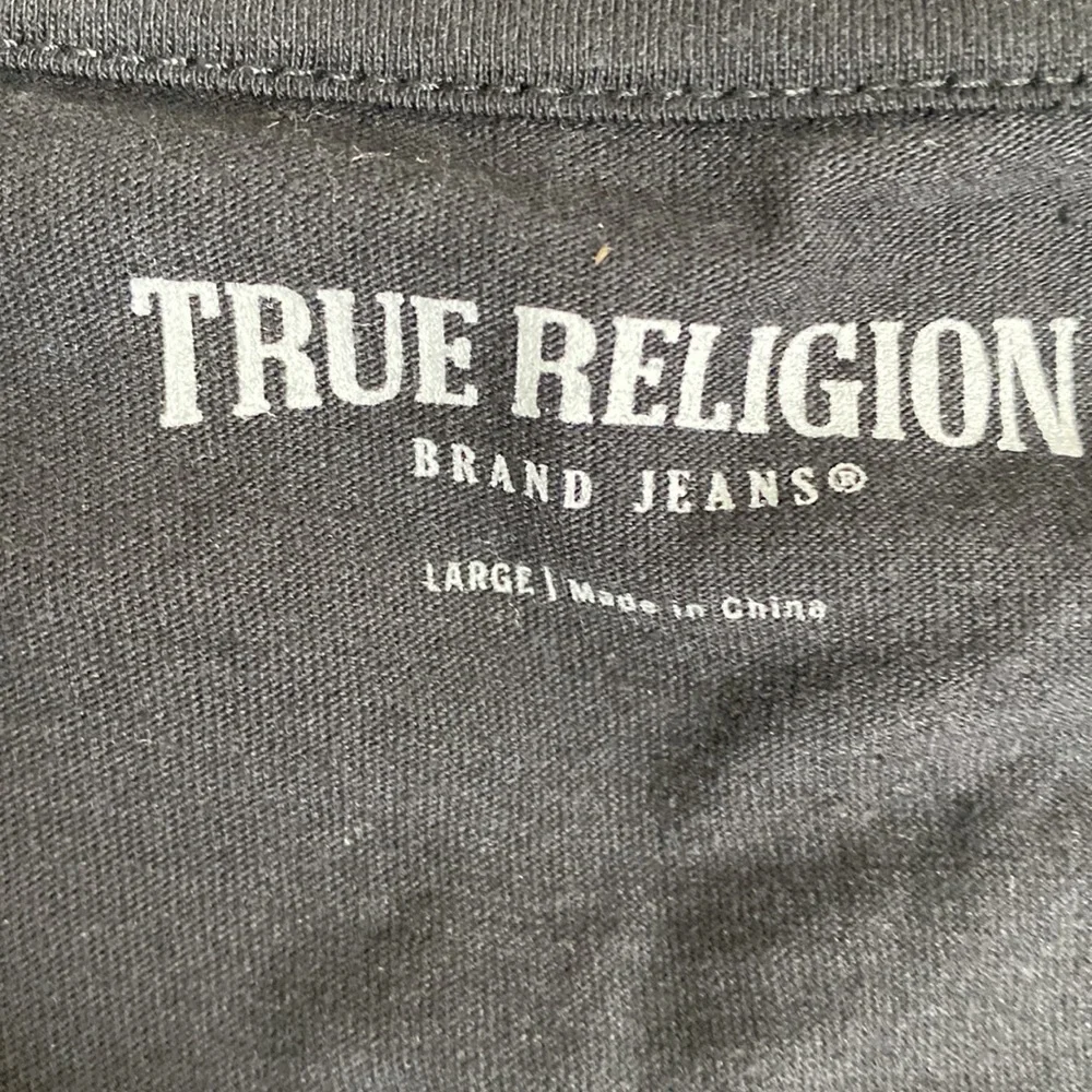 🥷🏿 TRUE RELIGION SHIRT!!!